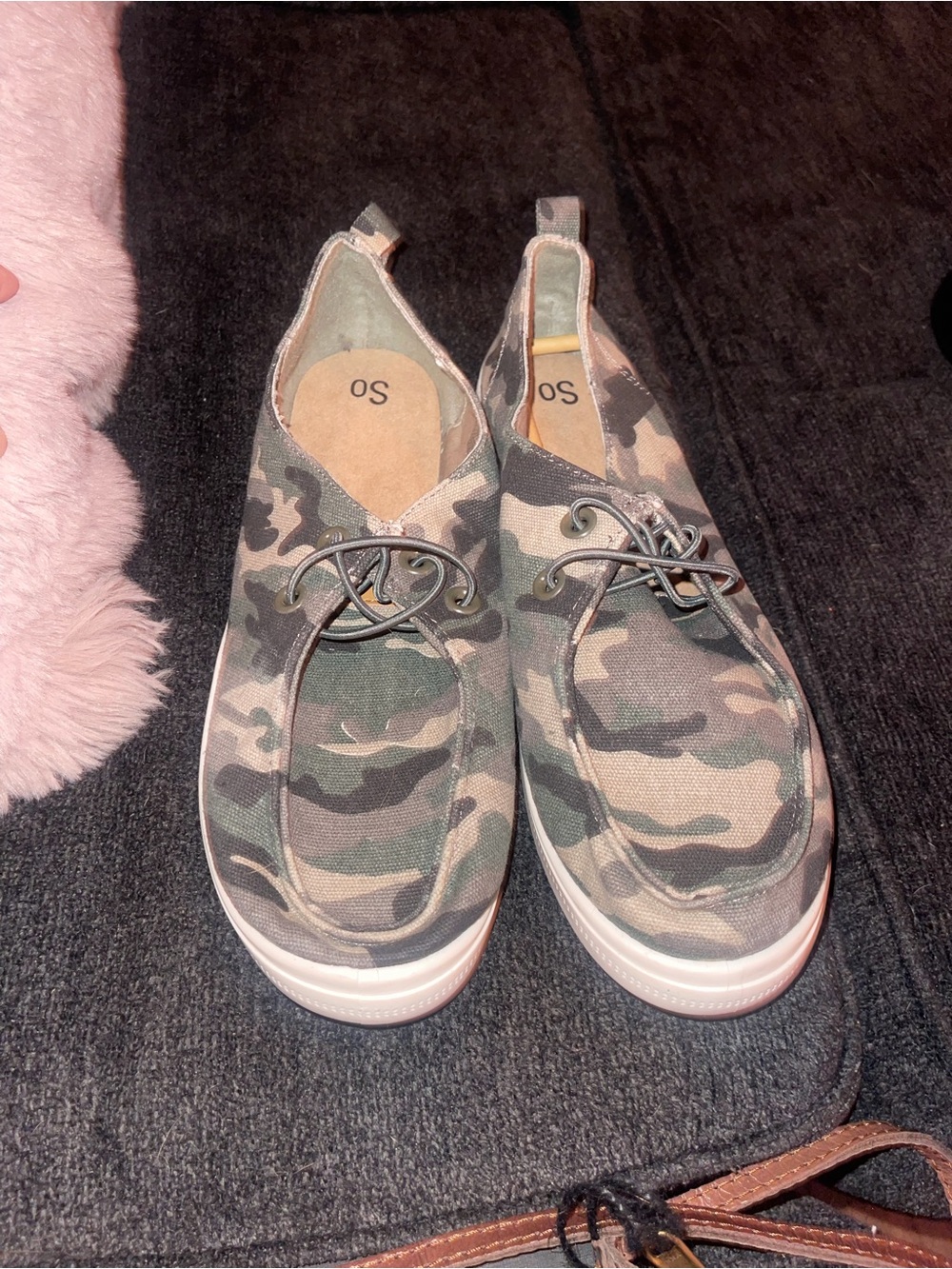 Casual Women’s Camo Canvas loafer style shoes - Green Camo